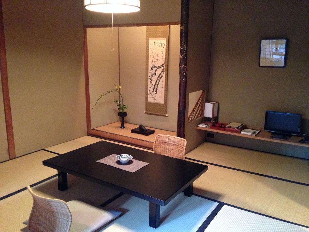 Yoyokaku Hotel Karacu Kültér fotó