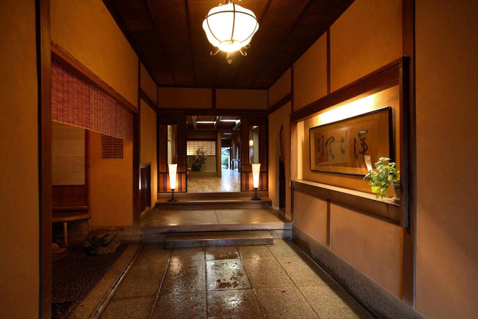 Yoyokaku Hotel Karacu Kültér fotó