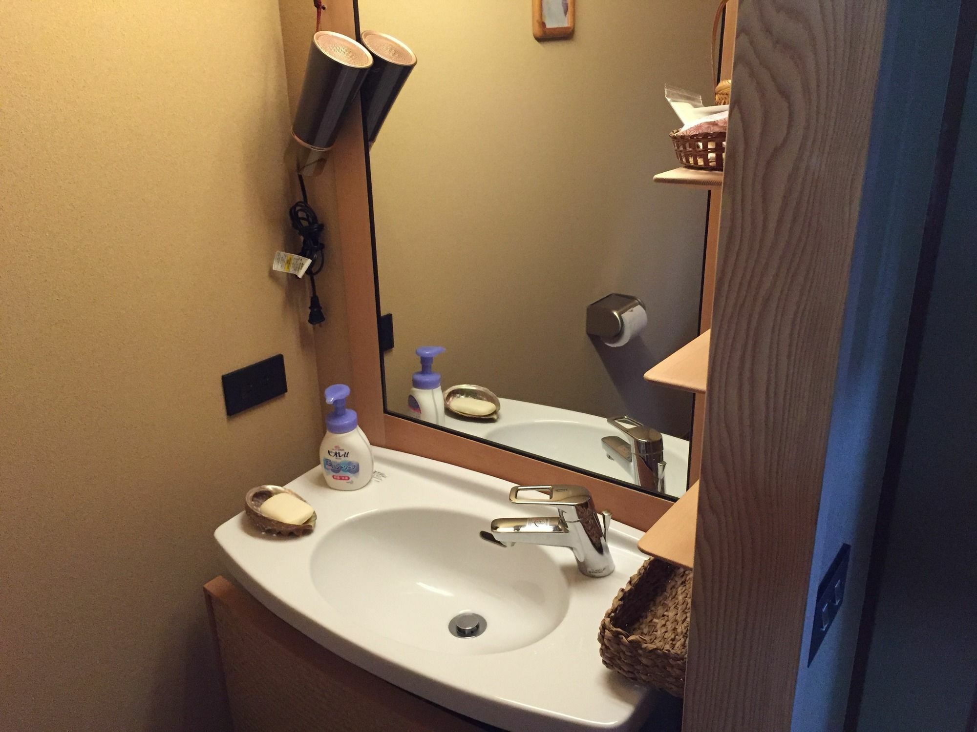 Yoyokaku Hotel Karacu Kültér fotó